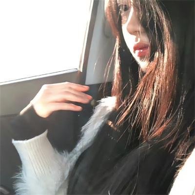 闪婚甜妻每天都在线打脸